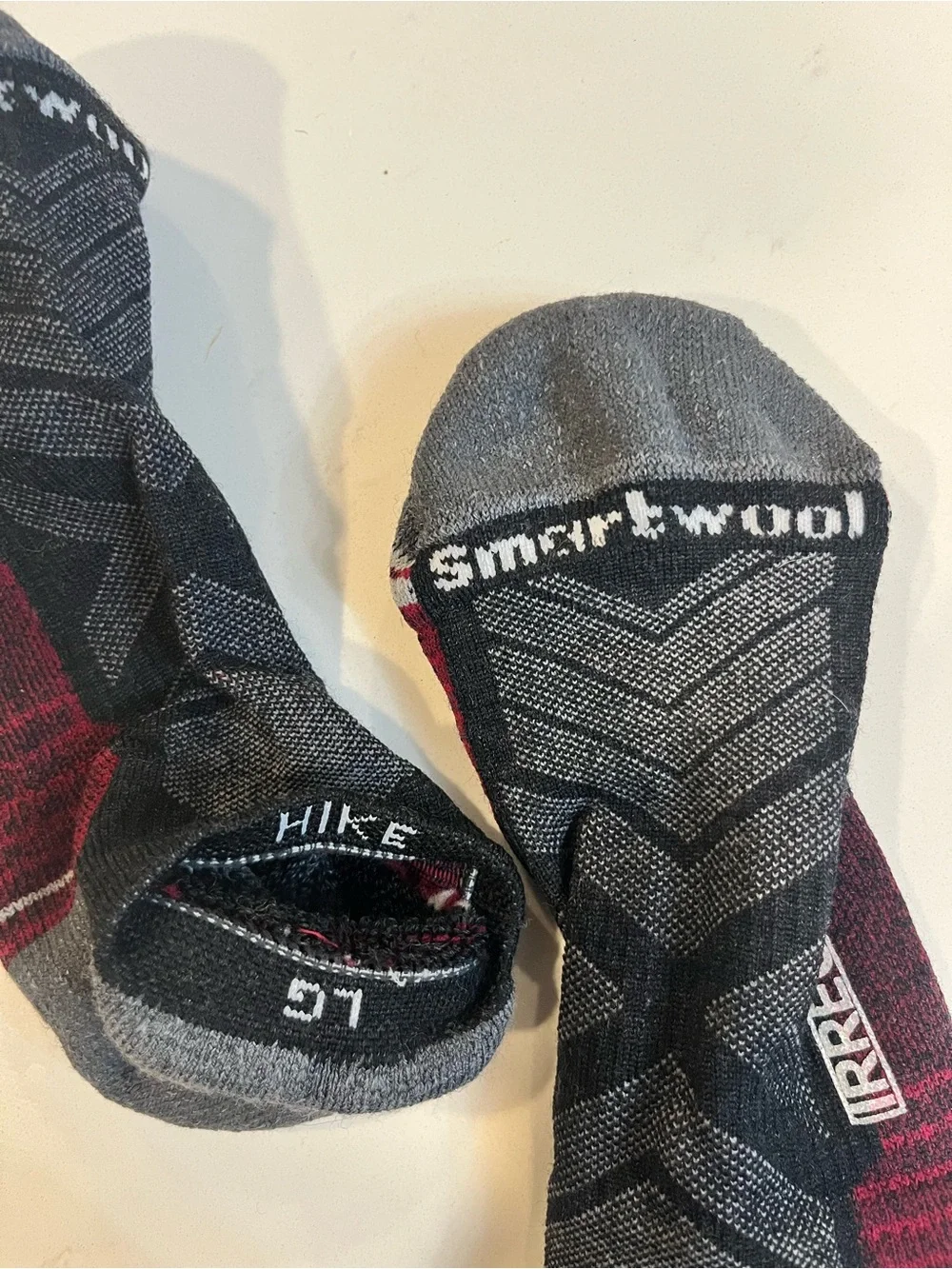 Smartwool Men's No-Show Hiking Socks in Burgundy and Charcoal